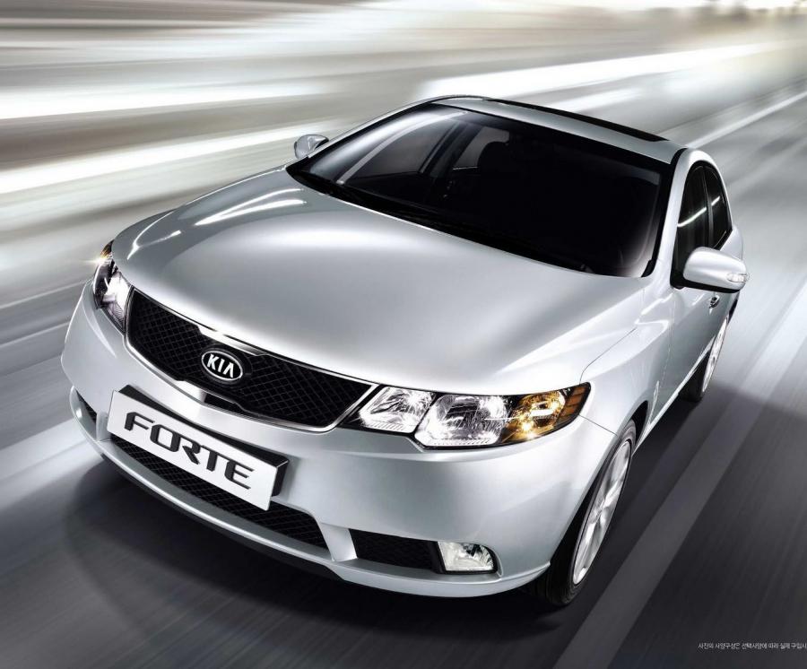  Kia Forte 2009 года  (фото 43 из 128)